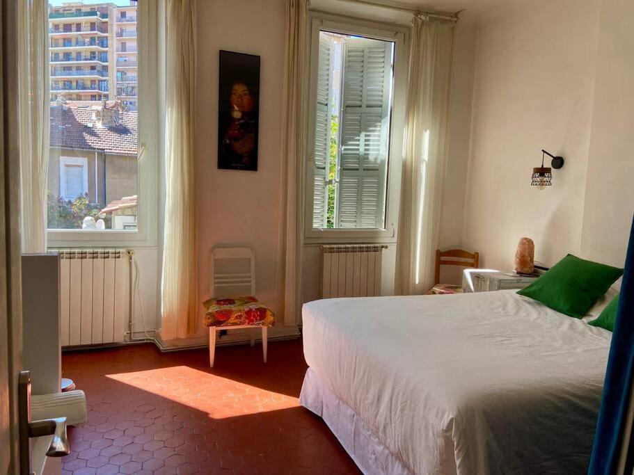 Logis Confortable - Accueillant Marseilles Exterior foto
